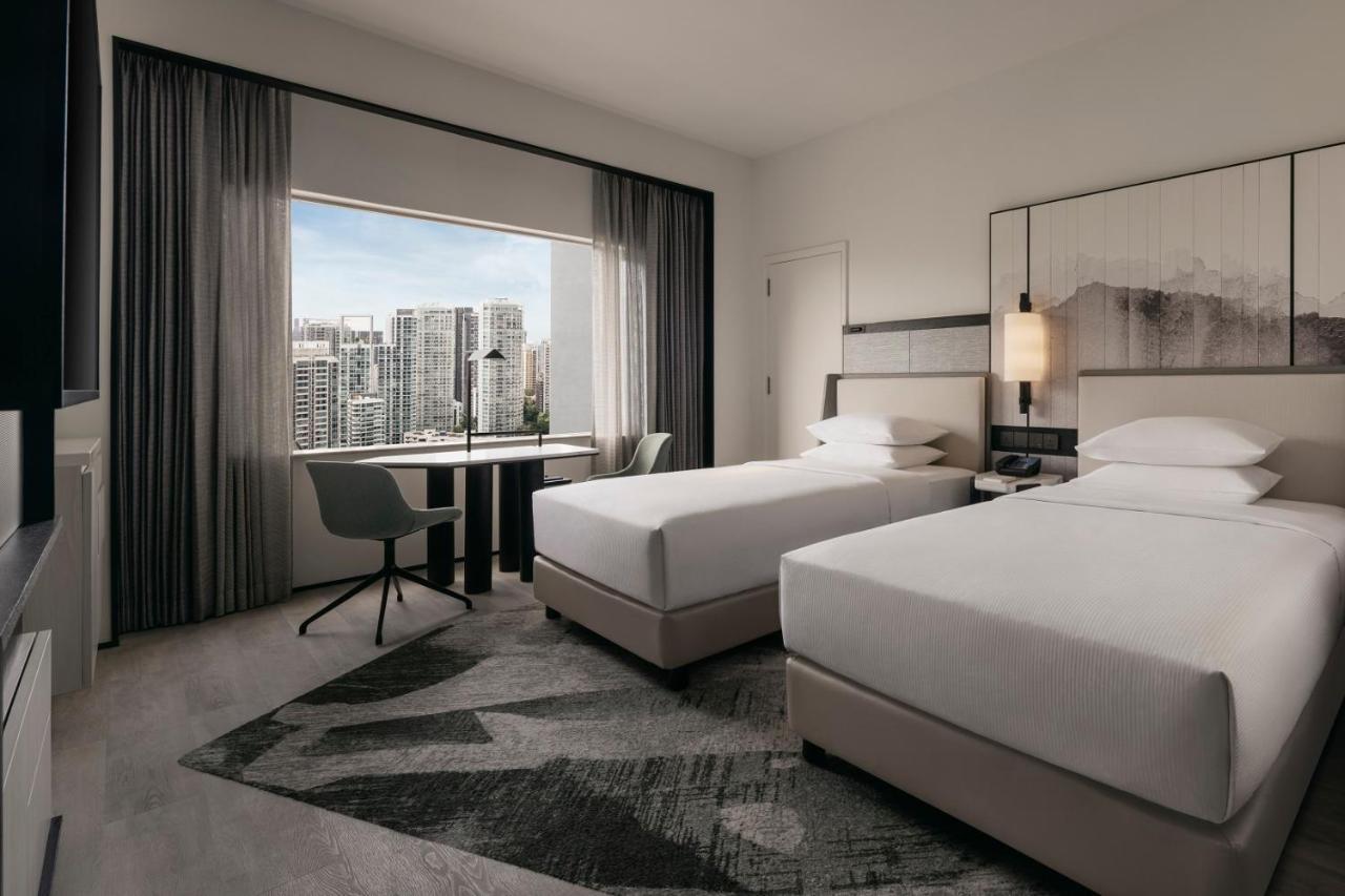 Hilton Singapore Orchard Kültér fotó Deluxe Room